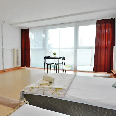 Twoj Hostel Битом Екстер'єр фото