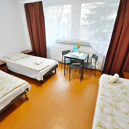 Twoj Hostel Битом Екстер'єр фото